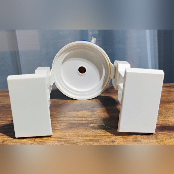 Star Wars R2-D2 Cup Holder Drinkware - Picture 5 of 7